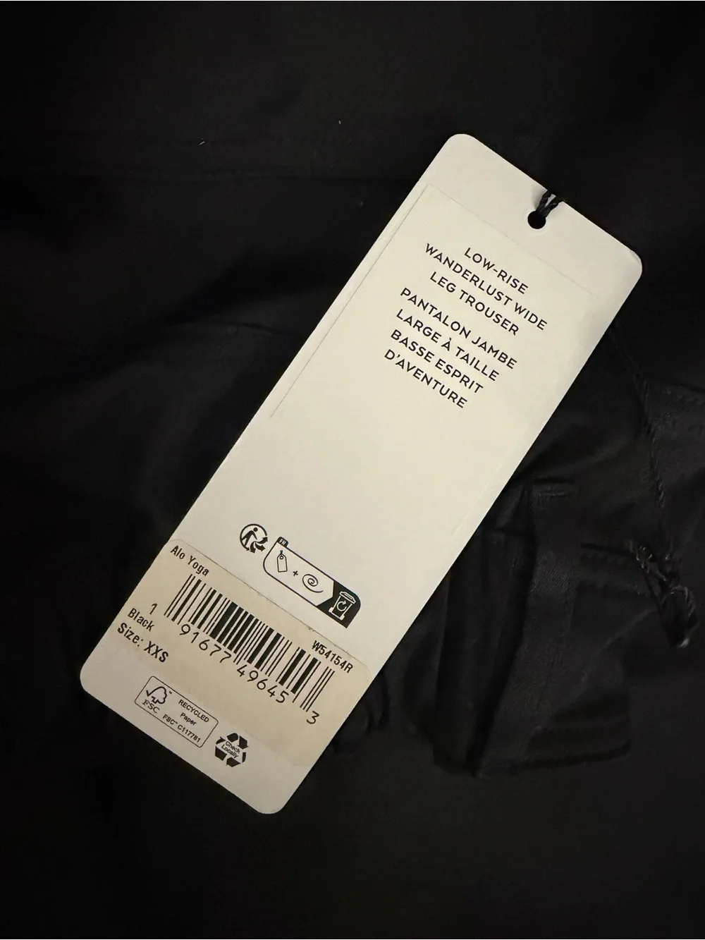 *NWT* ALO Yoga Black Low-Rise Wanderlust Wide Leg Pants